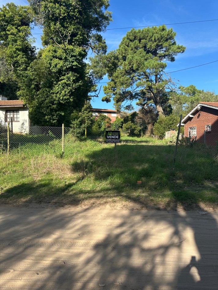 TERRENO EN VENTA EN VILLA GESELL 645M2