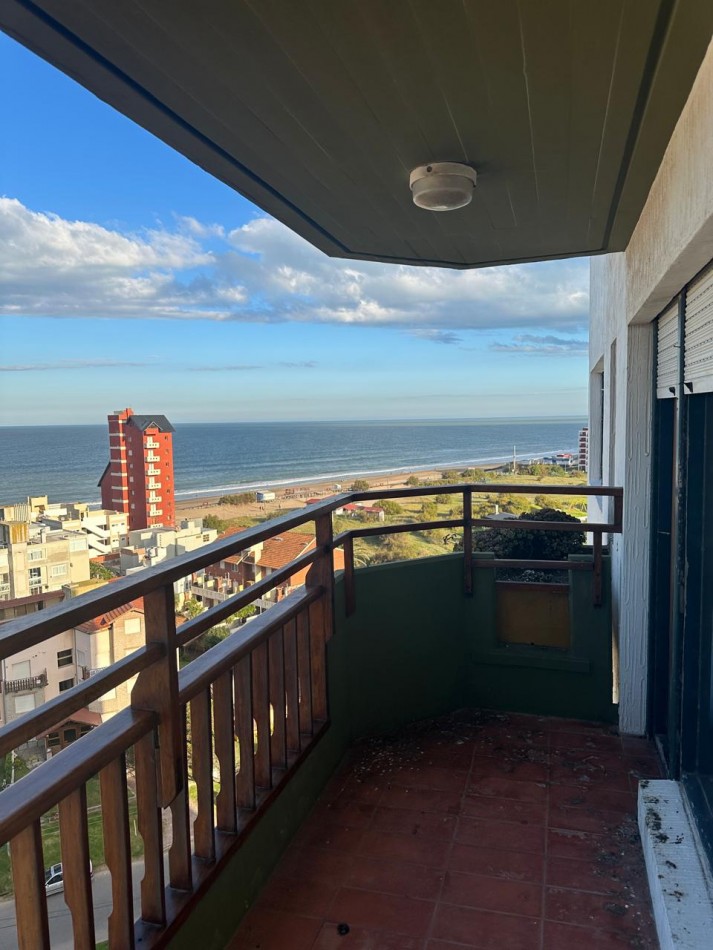 VENTA DEPARTAMENTO 3AMBIENTES CON VISTA AL MAR EN VILLA GESELL