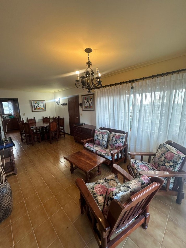VENTA DEPARTAMENTO 3AMBIENTES CON VISTA AL MAR EN VILLA GESELL