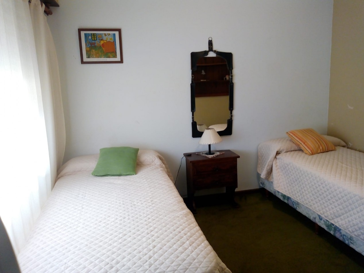 CASA EN VENTA EN VILLA GESELL
