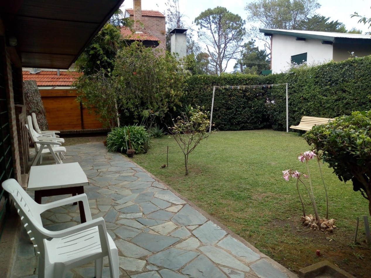 CASA EN VENTA EN VILLA GESELL