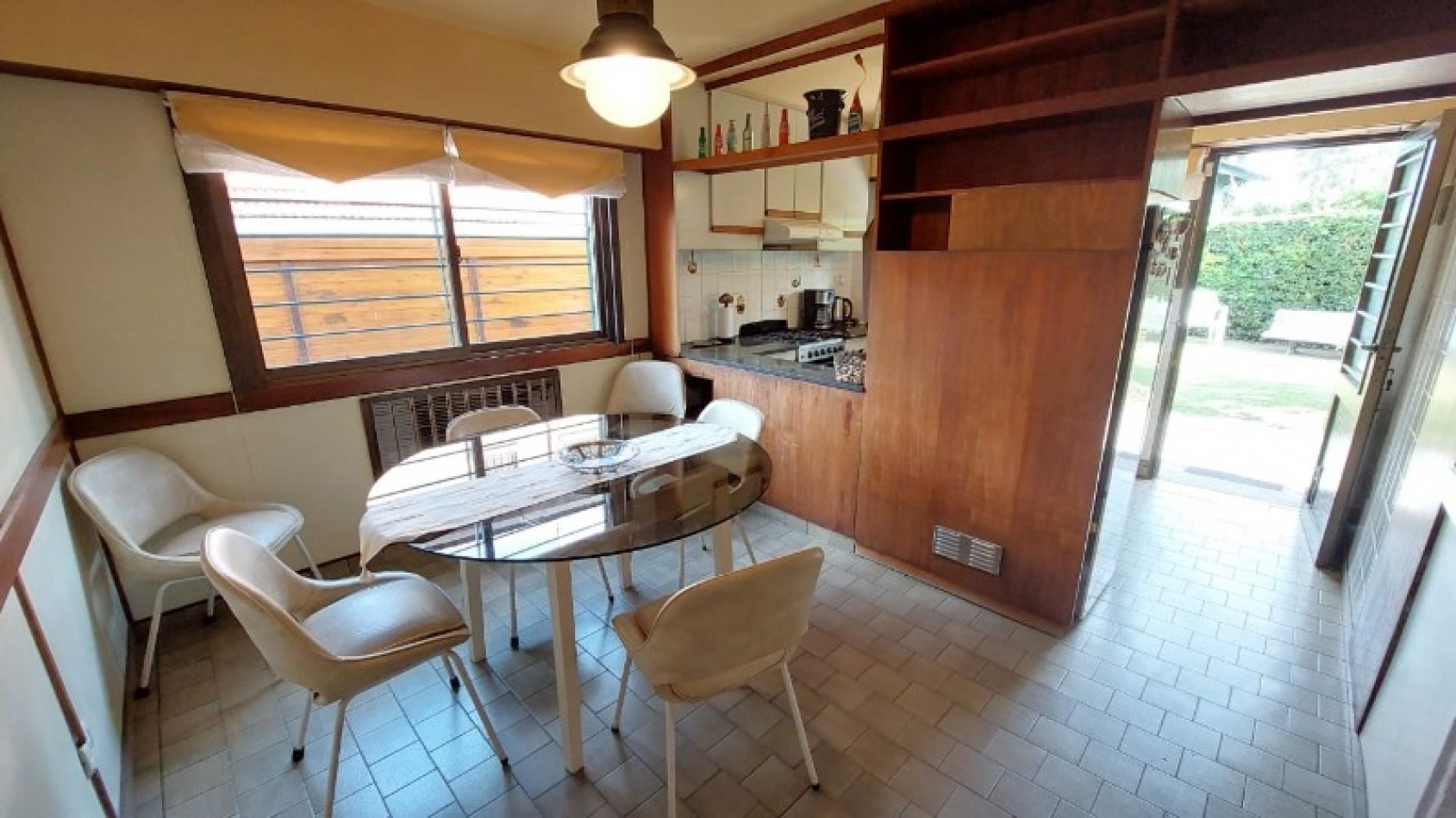 CASA EN VENTA EN VILLA GESELL