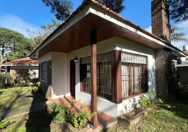 CASA EN VENTA EN VILLA GESELL 