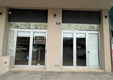 LOCAL COMERCIAL EN ALQUILER EN EL CENTRO DE VILLA GESELL