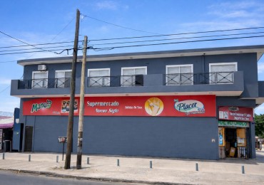 VENTA LOCAL COMERCIAL CON VIVIENDAS